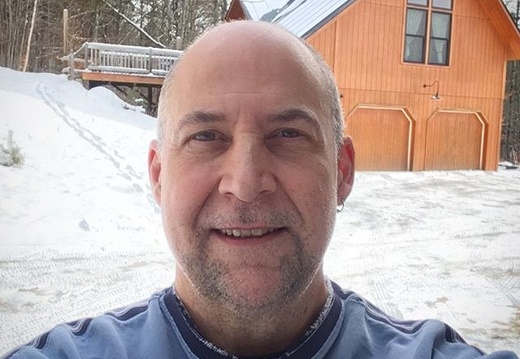 Day 308: The shortest day of the year is a cold one here in Vermont. Have a happy solstice, stay warm (northern friends) and take care of yourselves and one another. Here’s to longer, brighter days. . . #rickat53 #53 #53project #selfie #wintersolstice #so