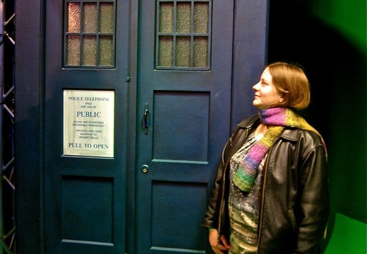 Sarah and TARDIS
