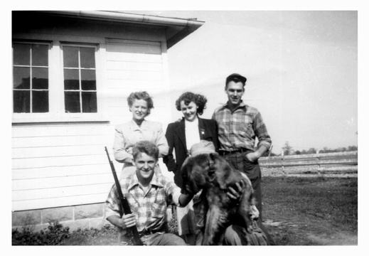 Bob Scully and Unidentified Friends (1952?)