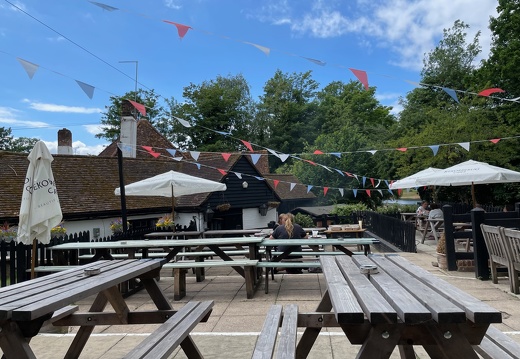 Outdoor Seating at Ye Olde Fighting Cocks